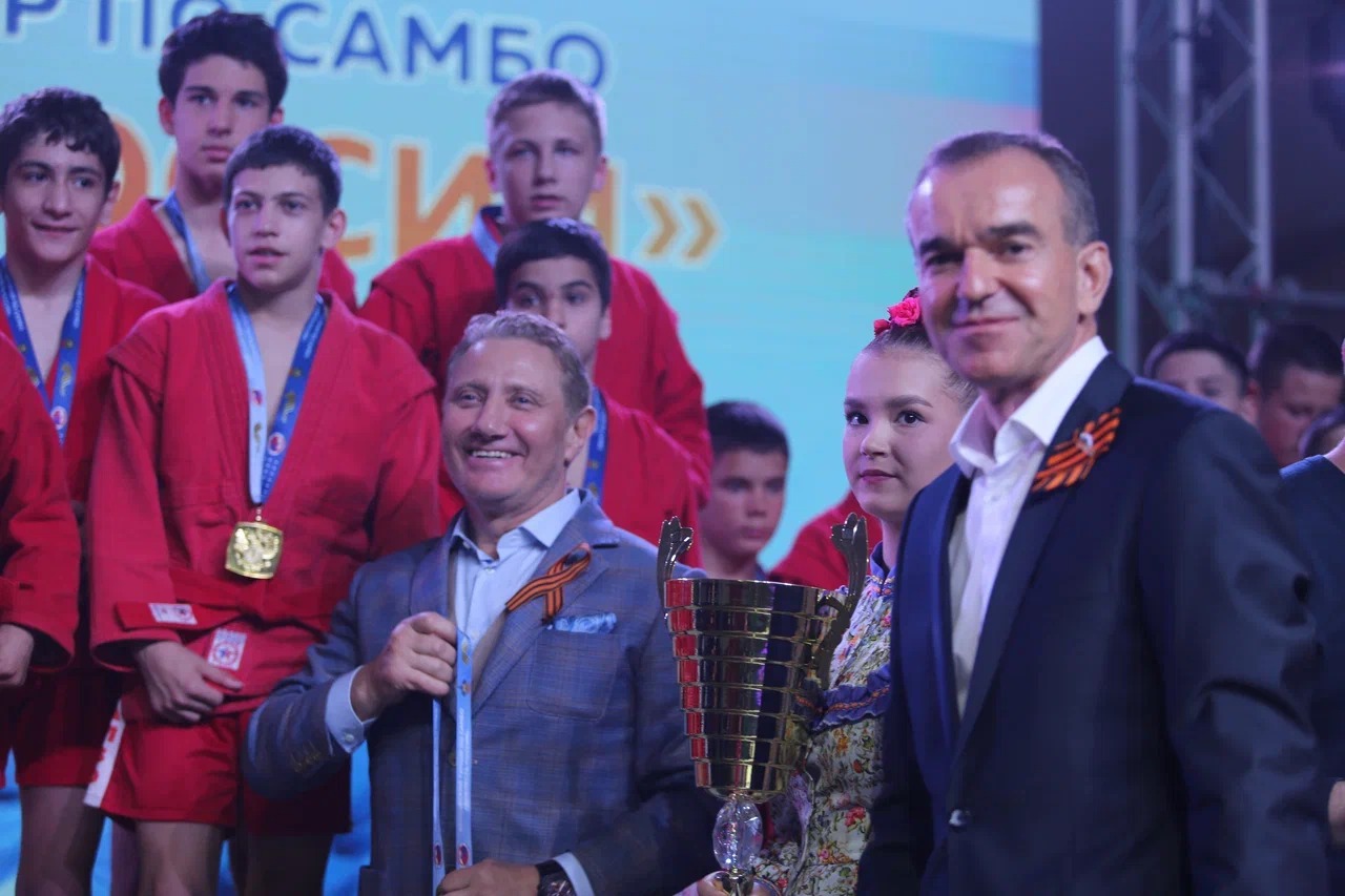 Юношеский турнир по самбо «Доблесть России»